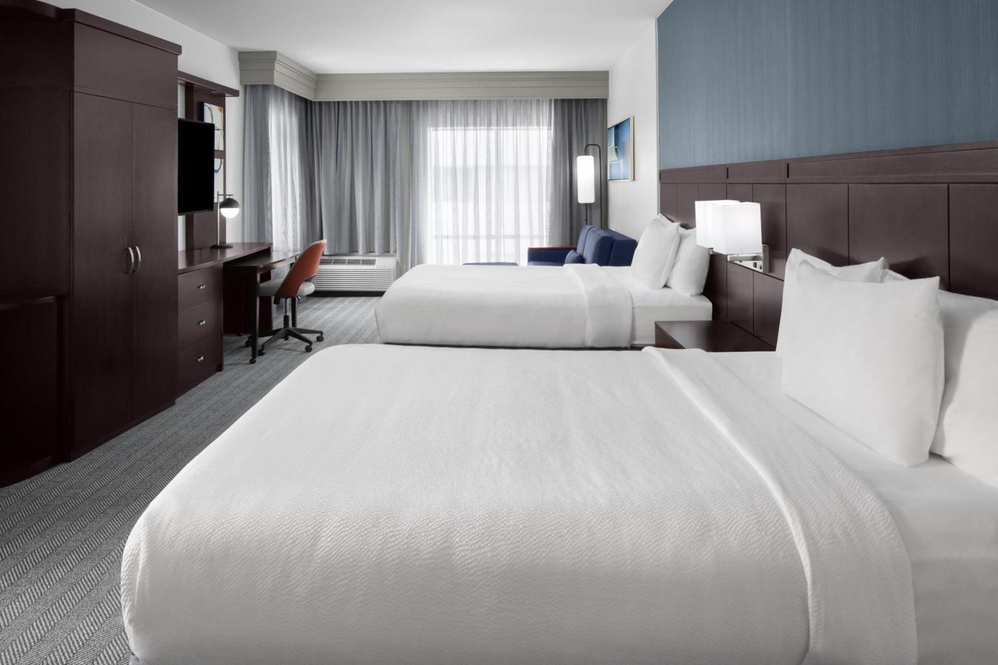 คอร์ตยาร์ด คลีฟแลนด์ ยูนิเวอร์ซิตี้ เซอร์เคิล Hotel ภายนอก รูปภาพ