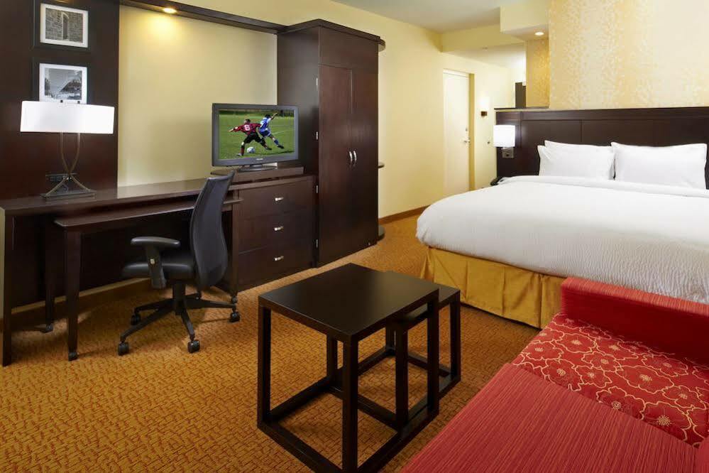 คอร์ตยาร์ด คลีฟแลนด์ ยูนิเวอร์ซิตี้ เซอร์เคิล Hotel ภายนอก รูปภาพ